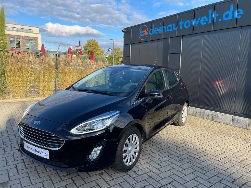 Photo 1 : Ford Fiesta 2018 Petrol