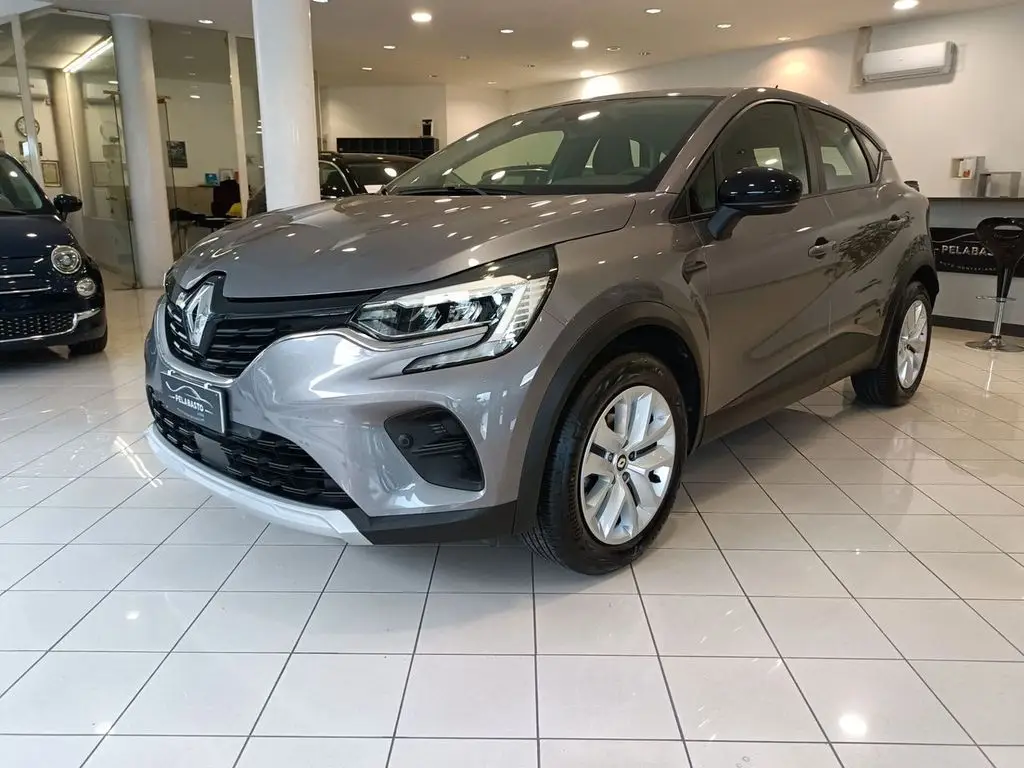 Photo 1 : Renault Captur 2021 GPL