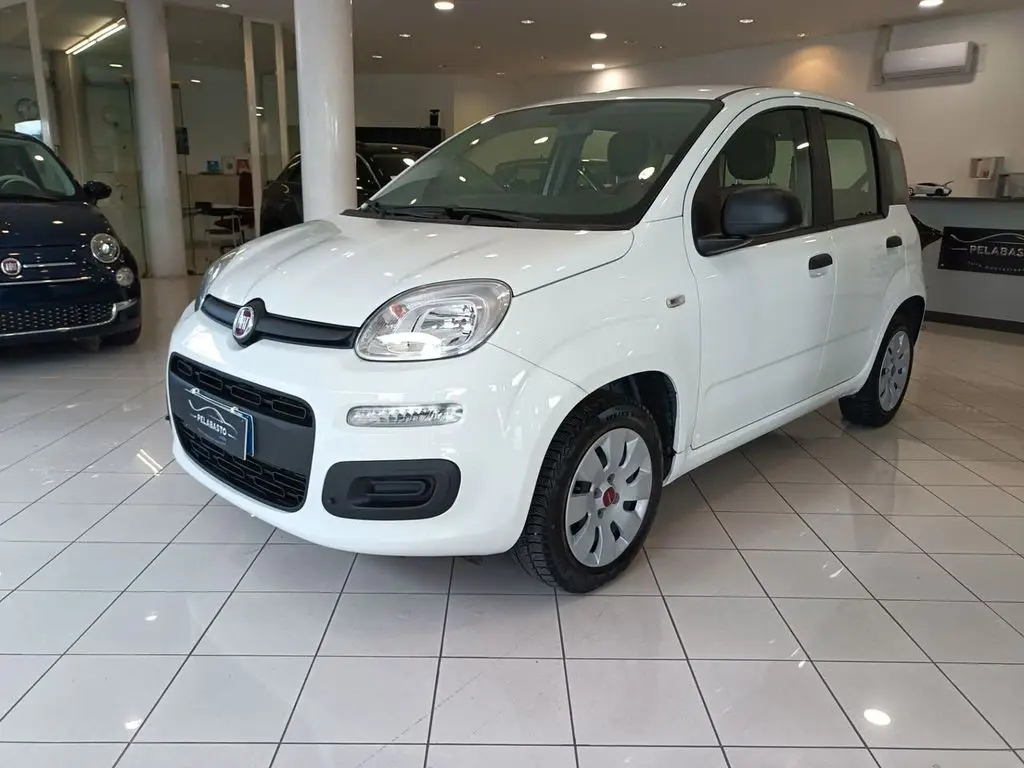 Photo 1 : Fiat Panda 2019 Petrol