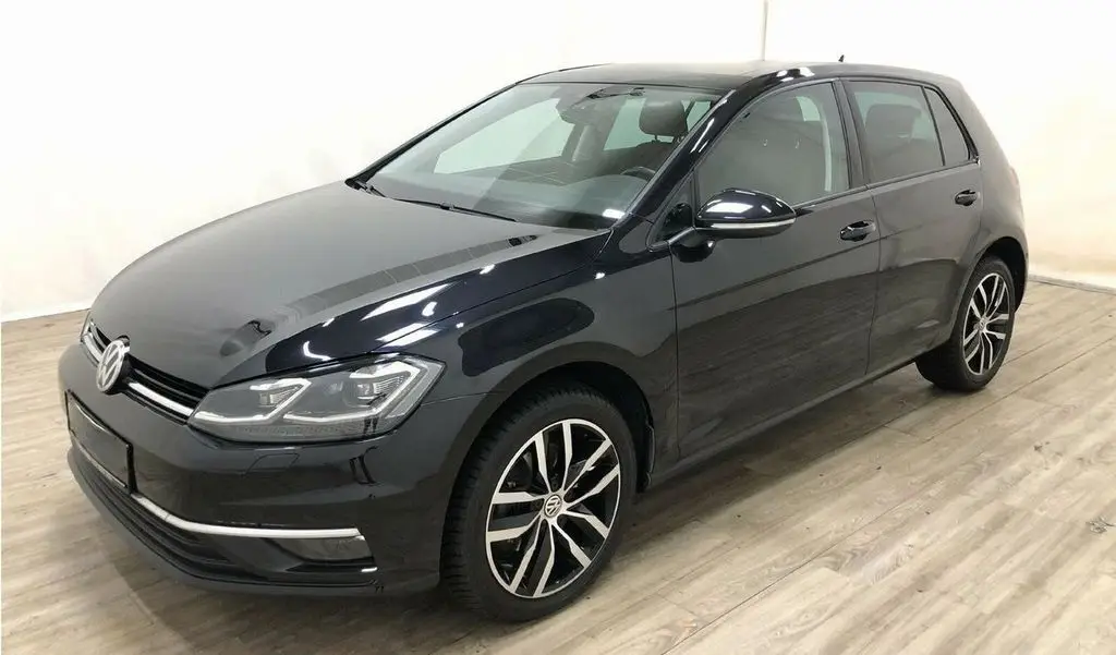 Photo 1 : Volkswagen Golf 2018 Diesel