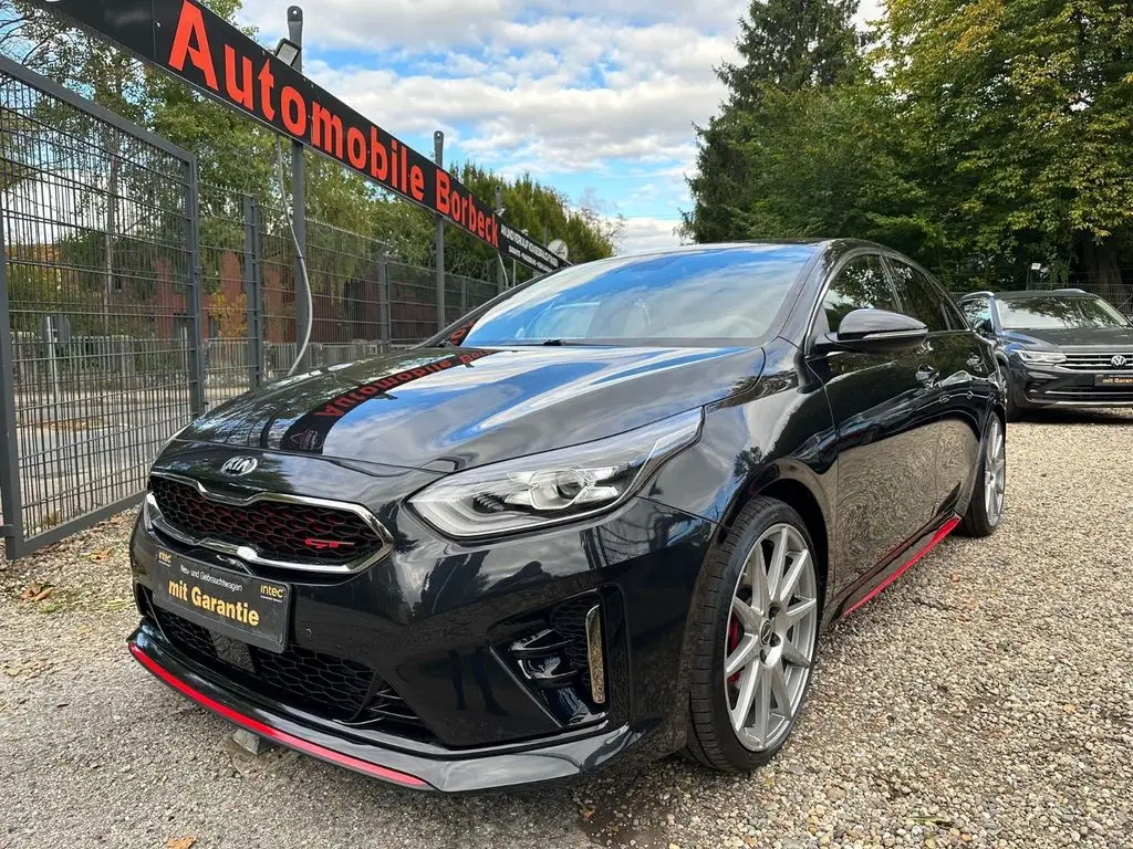 Photo 1 : Kia Proceed 2021 Petrol