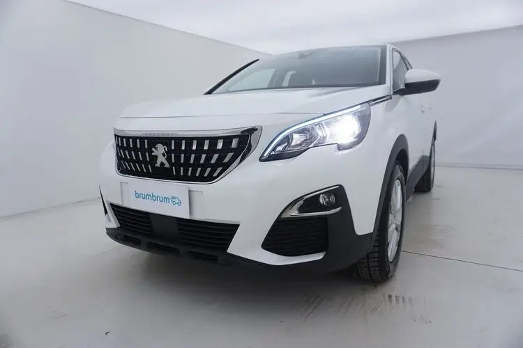 Photo 1 : Peugeot 3008 2019 Diesel