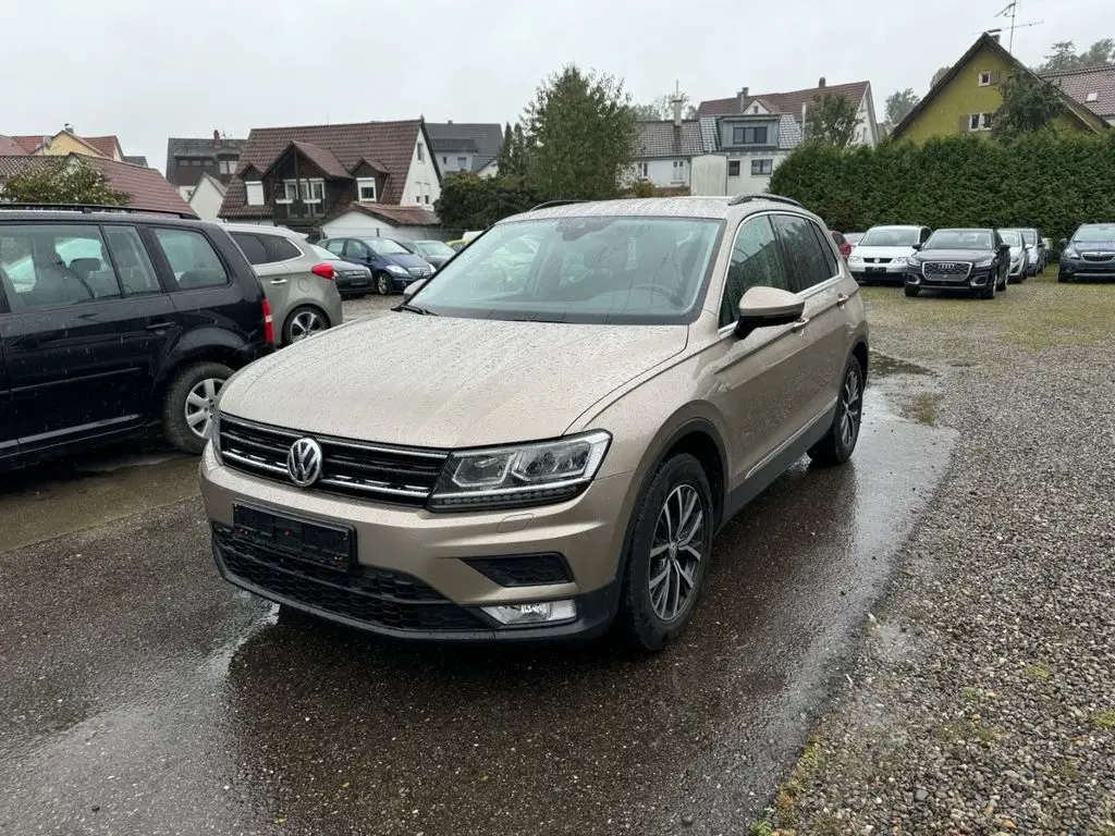 Photo 1 : Volkswagen Tiguan 2016 Essence