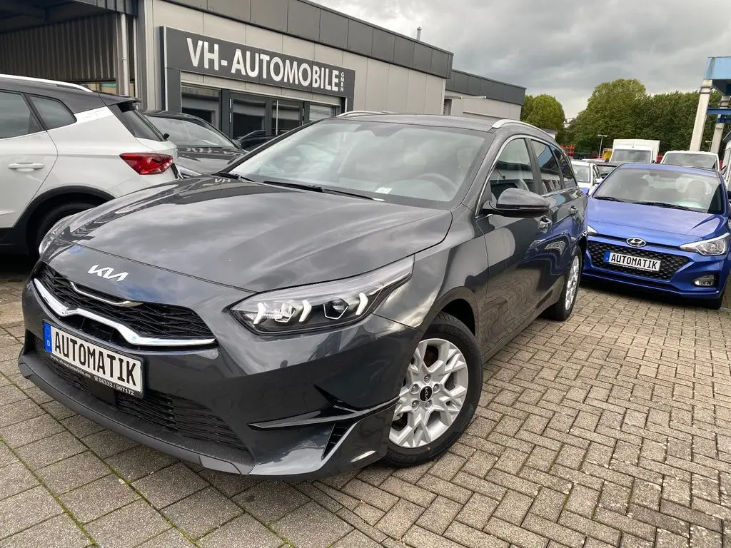 Photo 1 : Kia Ceed 2024 Petrol