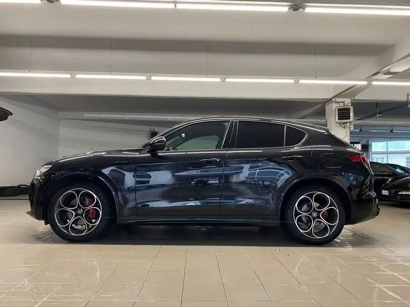 Photo 1 : Alfa Romeo Stelvio 2021 Diesel