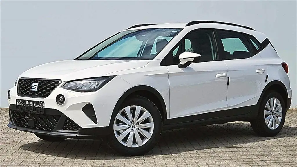 Photo 1 : Seat Arona 2024 Petrol