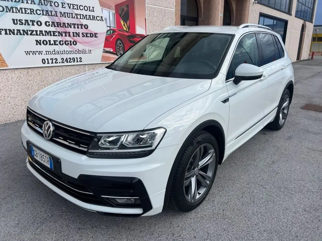 Photo 1 : Volkswagen Tiguan 2020 Petrol