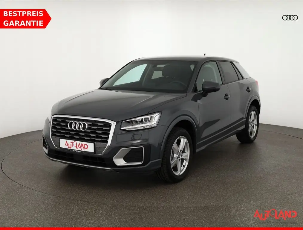 Photo 1 : Audi Q2 2019 Essence