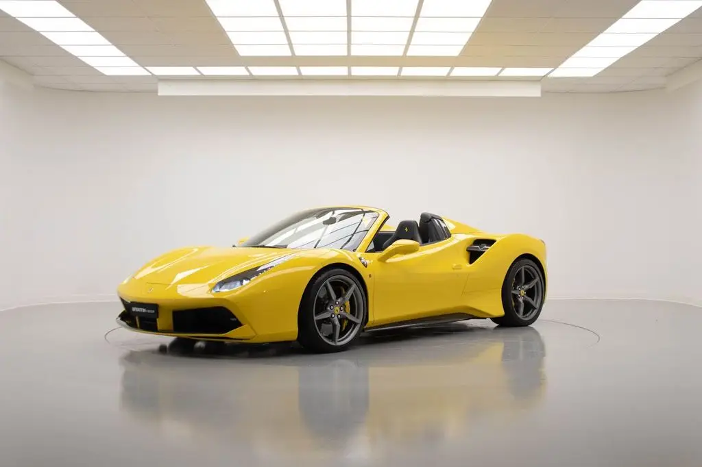 Photo 1 : Ferrari 488 2018 Essence