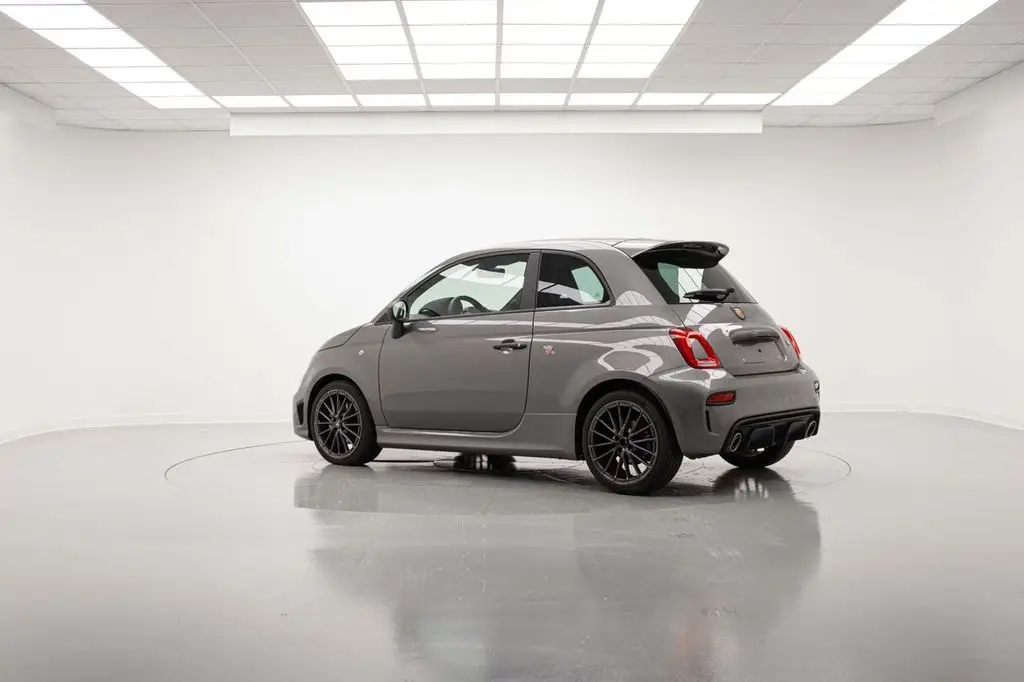 Photo 1 : Abarth 595 2023 Petrol