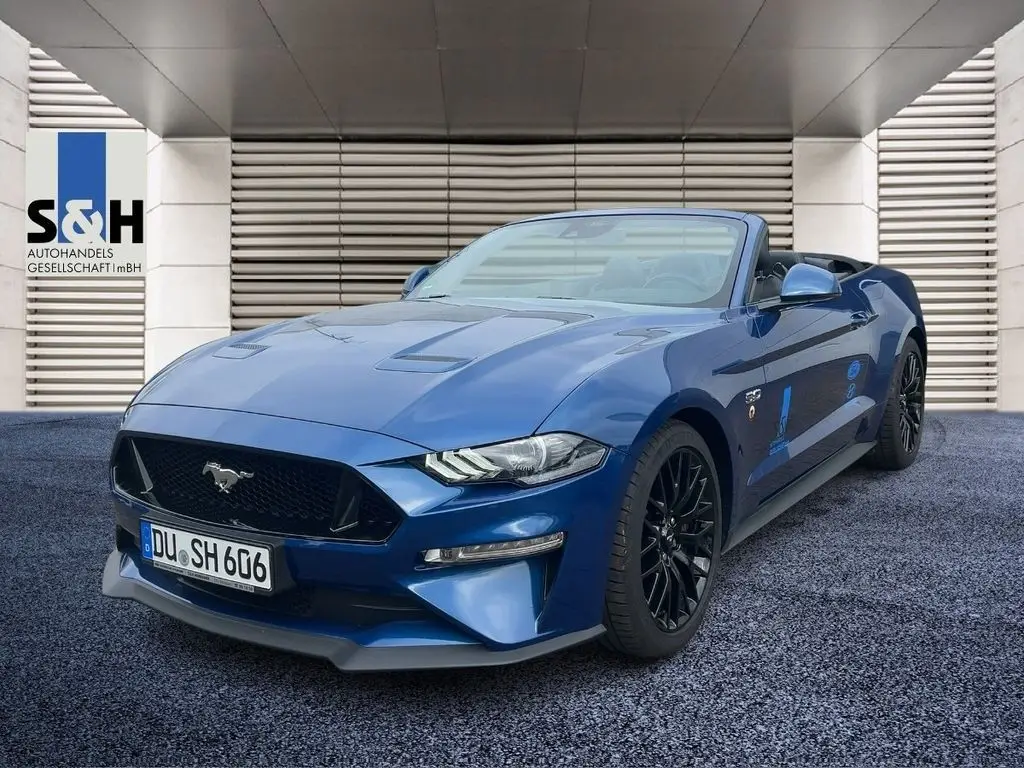 Photo 1 : Ford Mustang 2023 Petrol