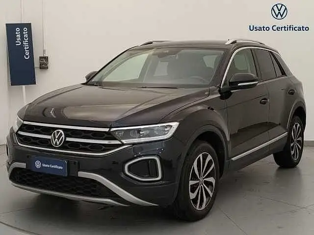 Photo 1 : Volkswagen T-roc 2022 Essence