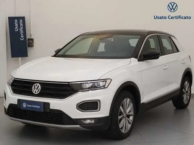 Photo 1 : Volkswagen T-roc 2020 Essence