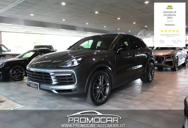 Photo 1 : Porsche Cayenne 2020 Essence