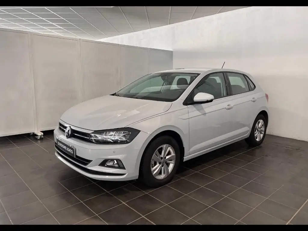 Photo 1 : Volkswagen Polo 2020 Petrol