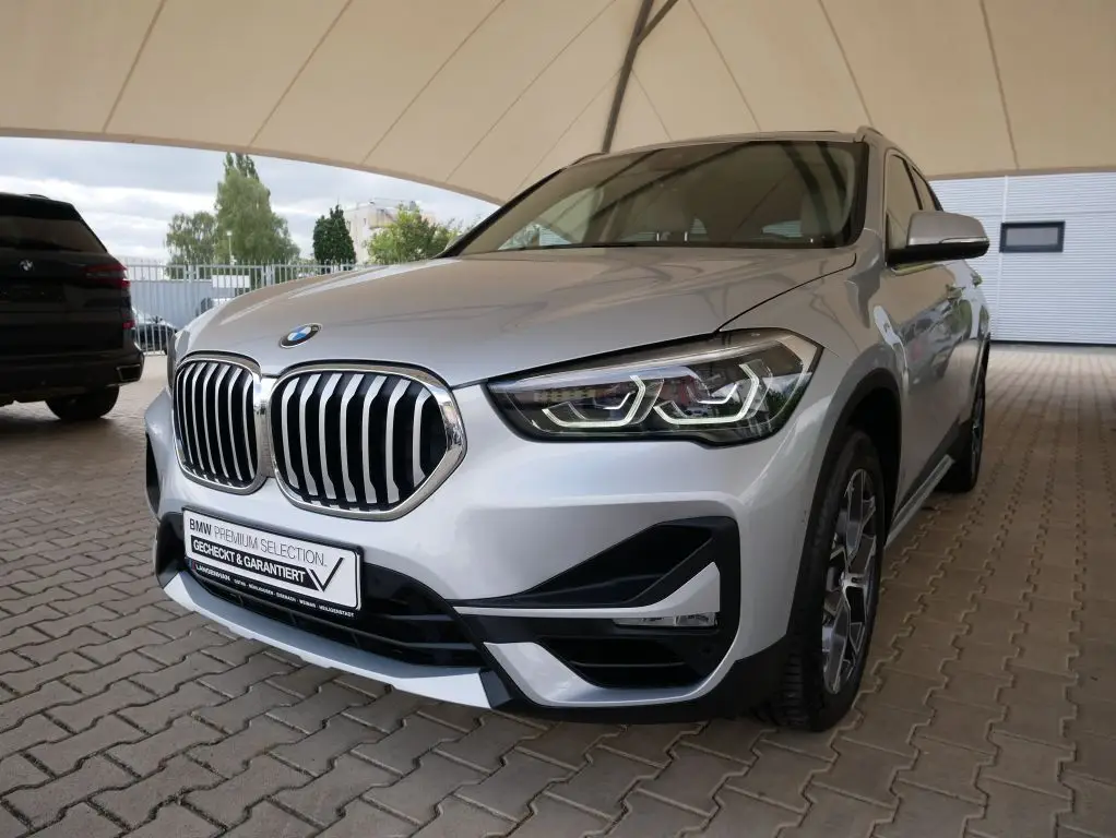 Photo 1 : Bmw X1 2020 Petrol