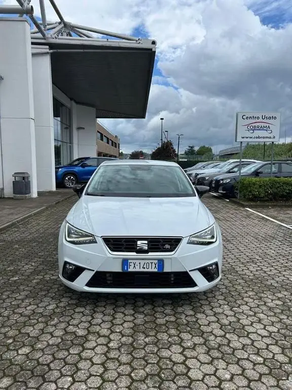 Photo 1 : Seat Ibiza 2019 Petrol