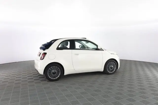 Photo 1 : Fiat 500 2021 Non renseigné