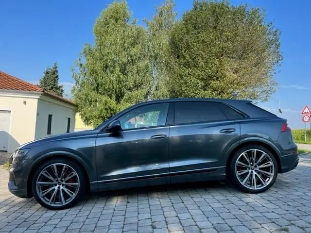 Photo 1 : Audi Q8 2023 Diesel