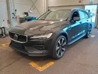 Photo 1 : Volvo V60 2023 Petrol