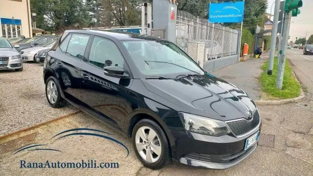 Photo 1 : Skoda Fabia 2018 Petrol