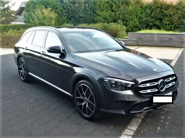 Photo 1 : Mercedes-benz Classe E 2021 Diesel