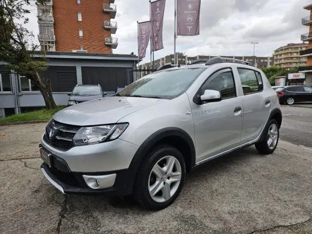 Photo 1 : Dacia Sandero 2016 Diesel