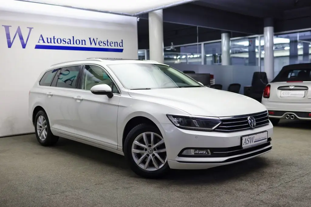 Photo 1 : Volkswagen Passat 2016 Diesel