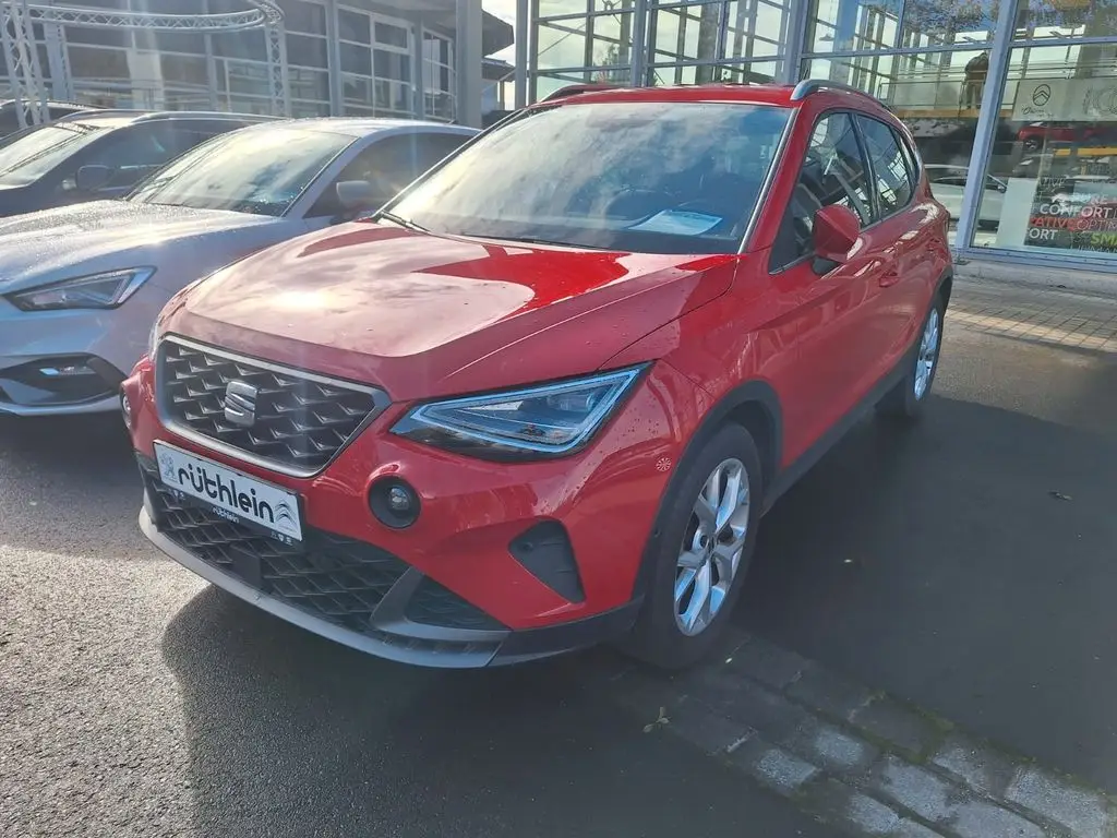 Photo 1 : Seat Arona 2022 Petrol