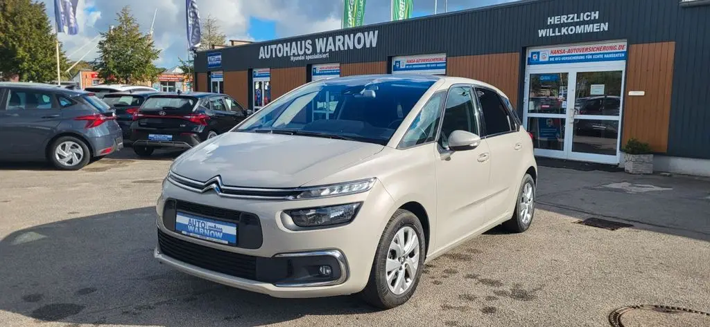 Photo 1 : Citroen C4 2018 Diesel