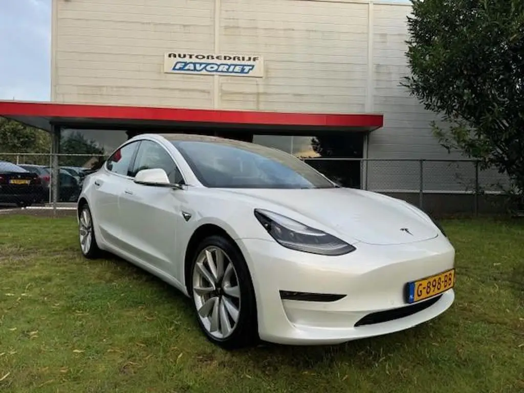 Photo 1 : Tesla Model 3 2019 Not specified