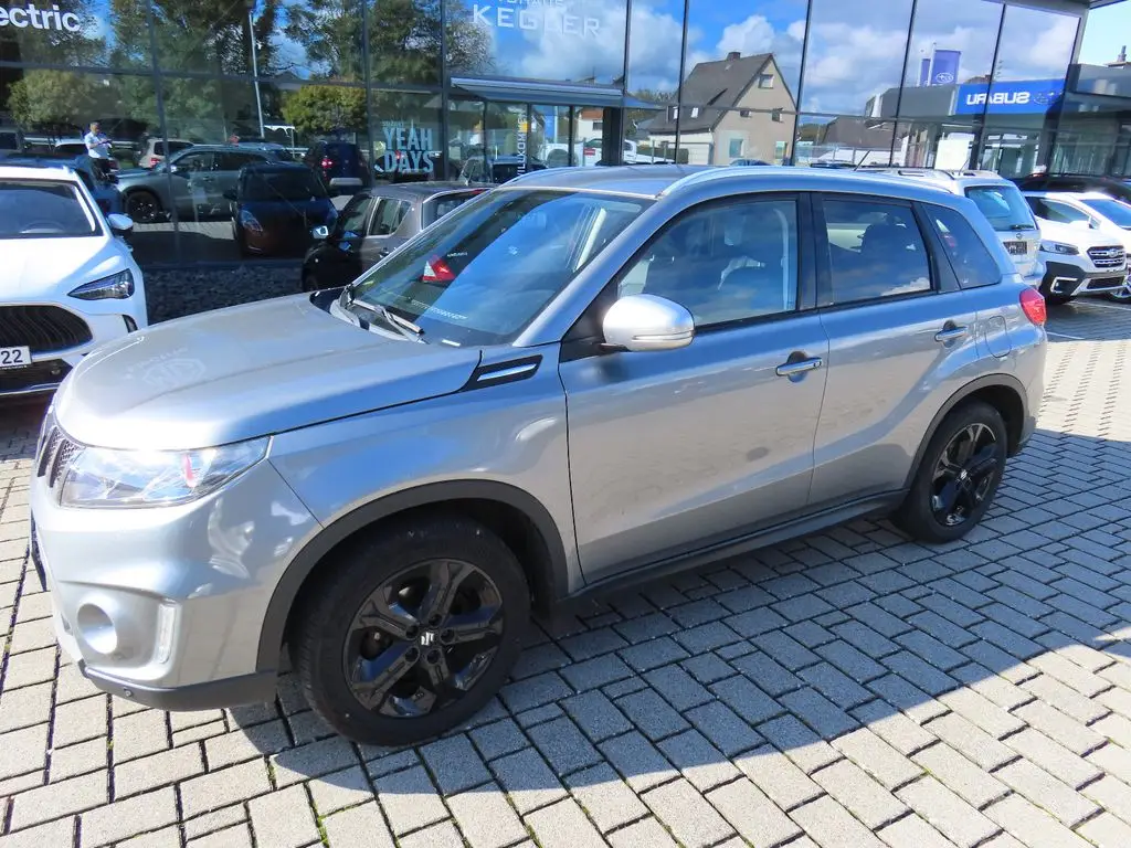 Photo 1 : Suzuki Vitara 2018 Essence