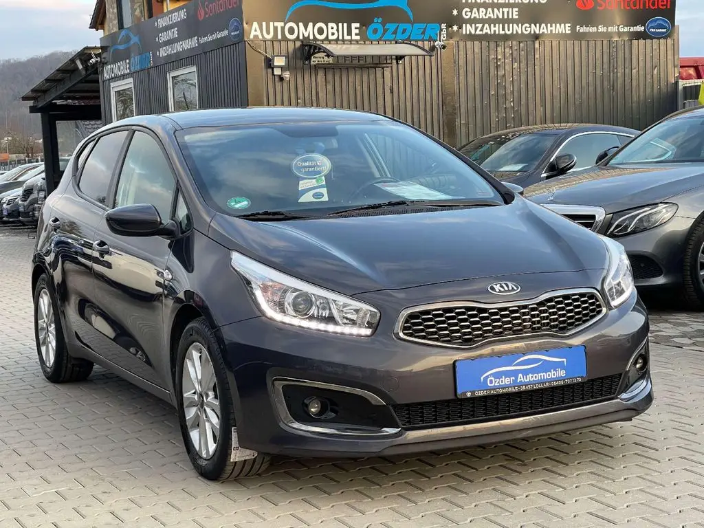 Photo 1 : Kia Ceed 2017 Diesel