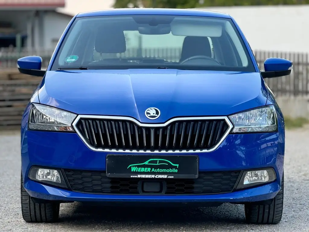 Photo 1 : Skoda Fabia 2019 Petrol