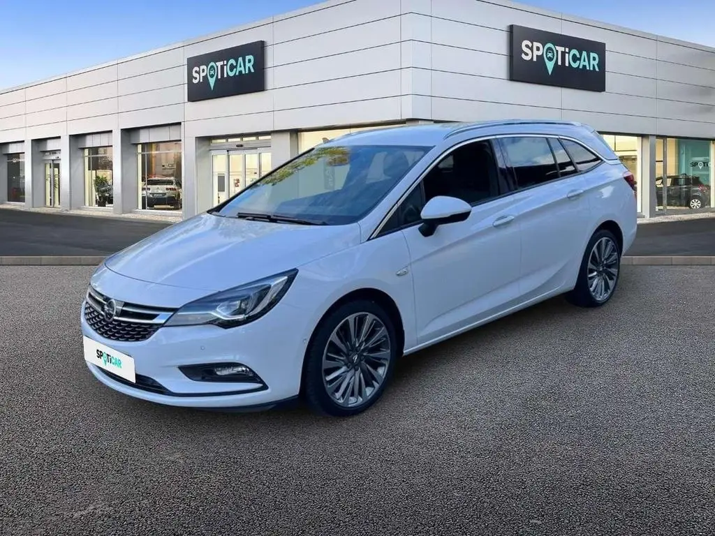 Photo 1 : Opel Astra 2019 Diesel