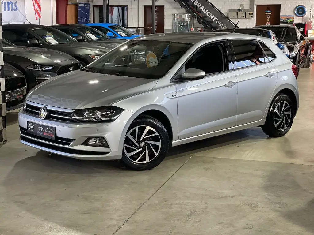 Photo 1 : Volkswagen Polo 2019 Essence