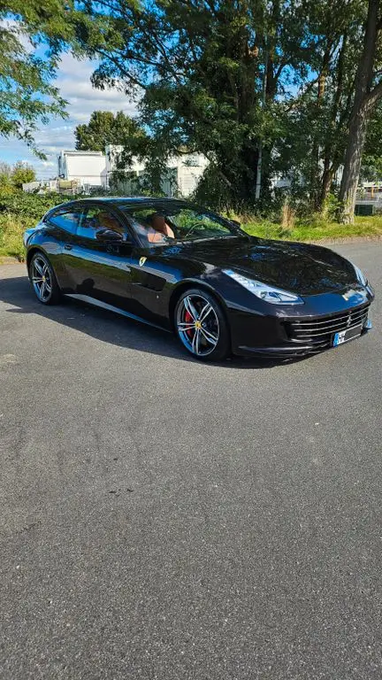 Photo 1 : Ferrari Gtc4lusso 2020 Petrol