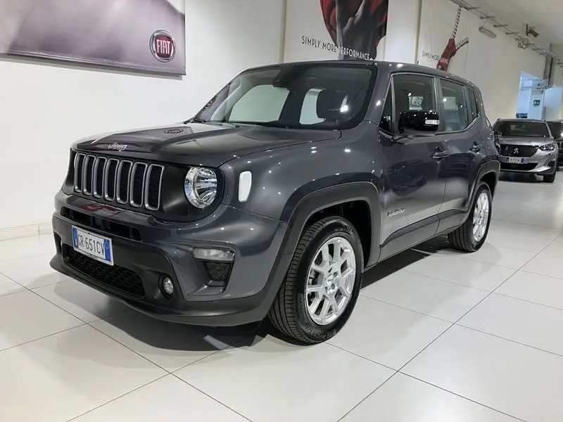 Photo 1 : Jeep Renegade 2023 Essence