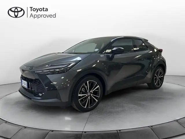 Photo 1 : Toyota C-hr 2024 Hybrid