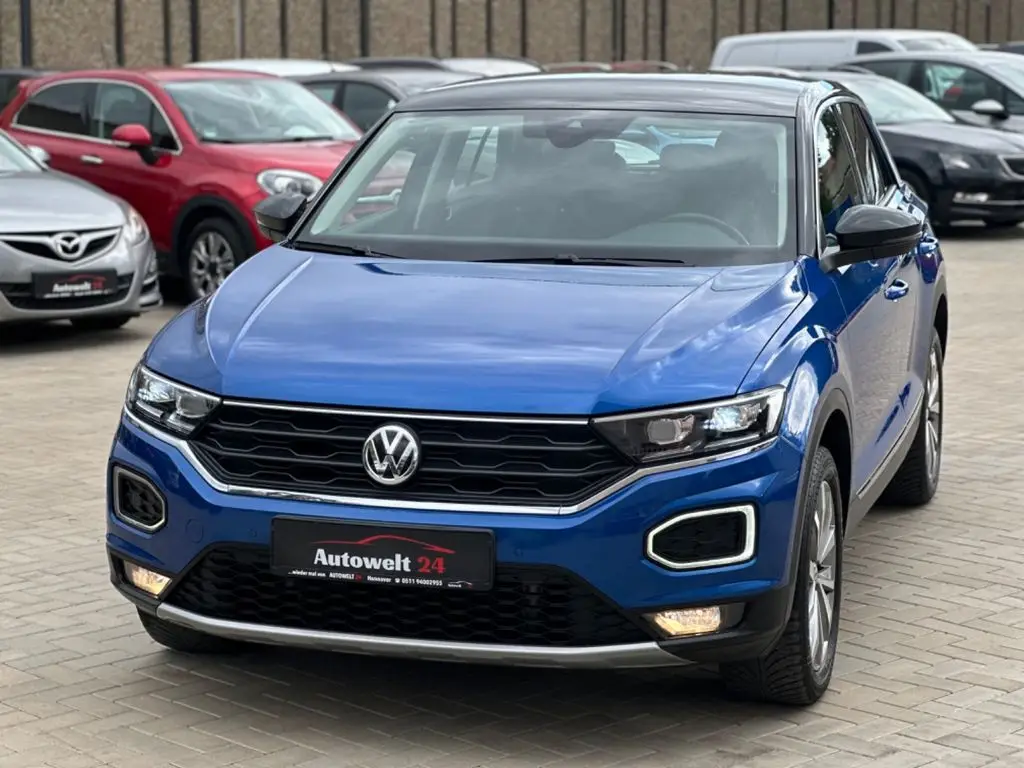 Photo 1 : Volkswagen T-roc 2018 Essence