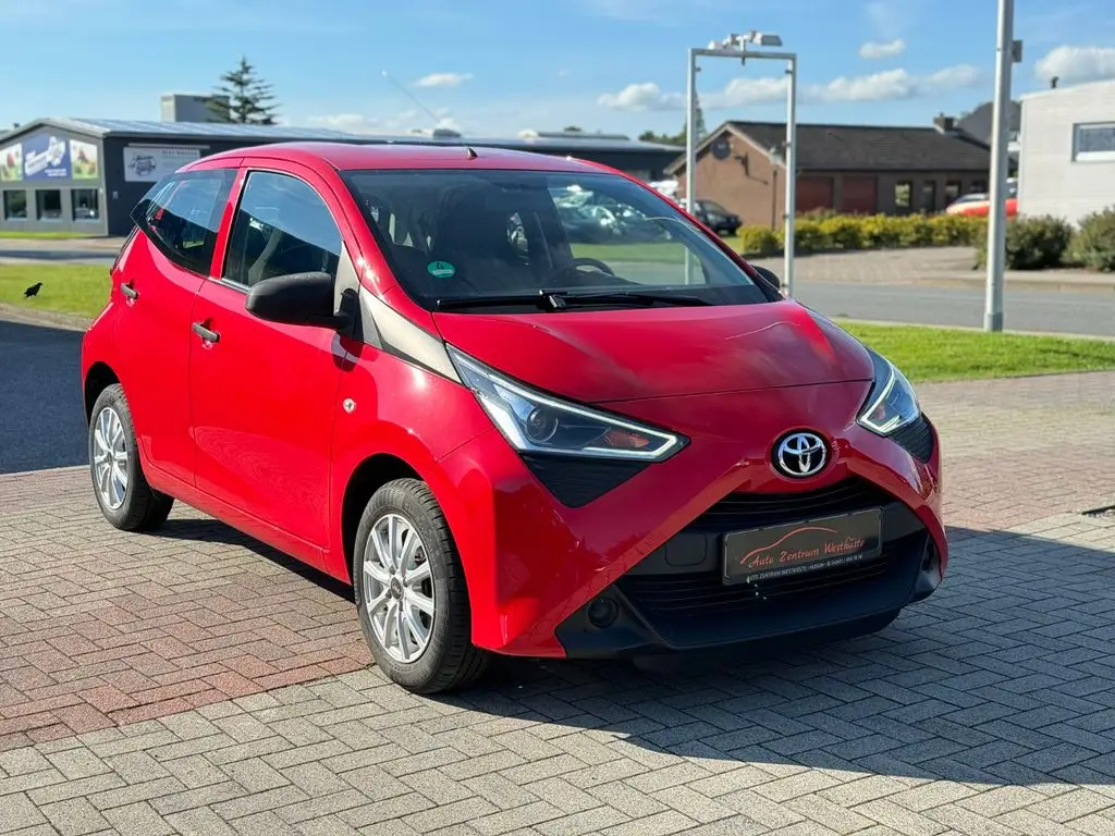 Photo 1 : Toyota Aygo X 2019 Petrol