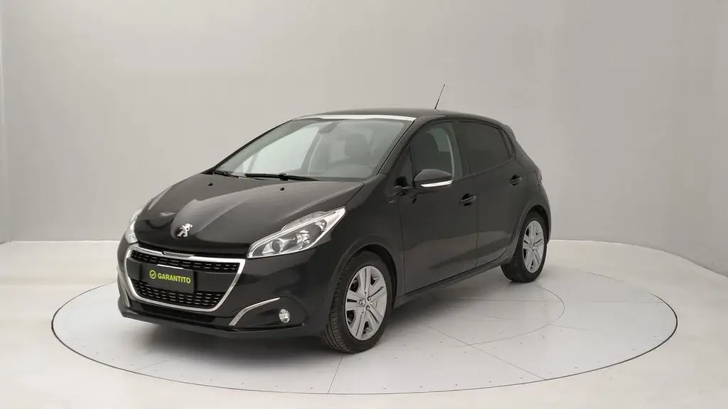 Photo 1 : Peugeot 208 2019 Petrol