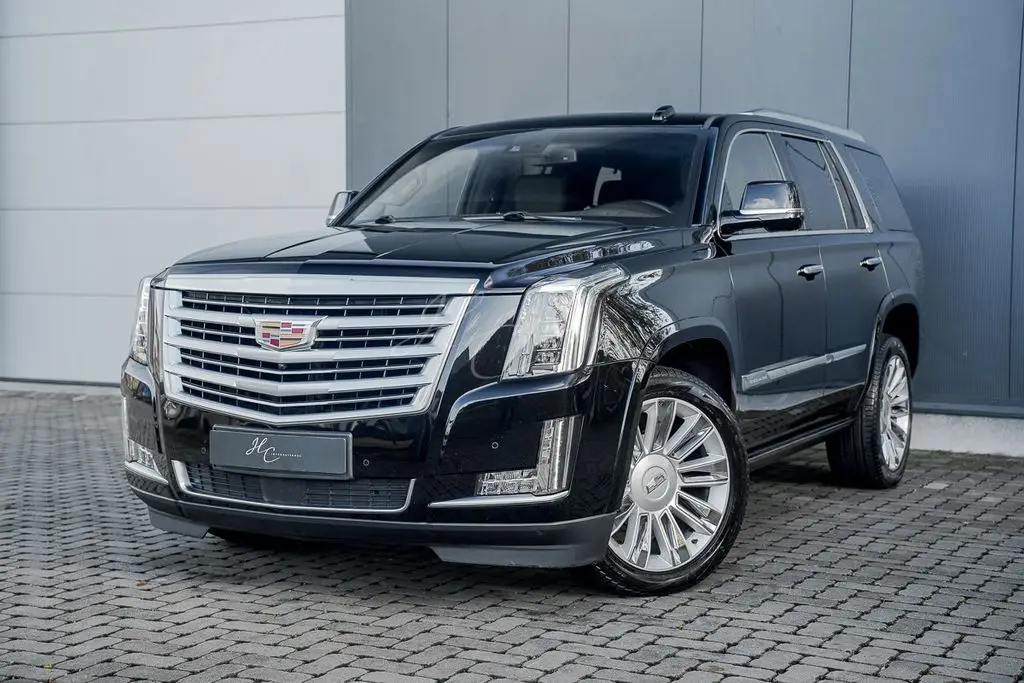 Photo 1 : Cadillac Escalade 2015 Petrol