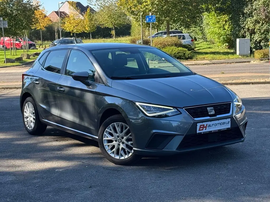 Photo 1 : Seat Ibiza 2018 Essence