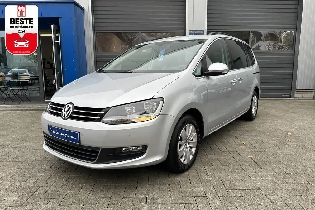 Photo 1 : Volkswagen Sharan 2015 Petrol