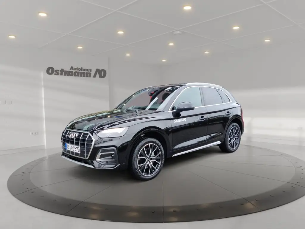 Photo 1 : Audi Q5 2023 Essence