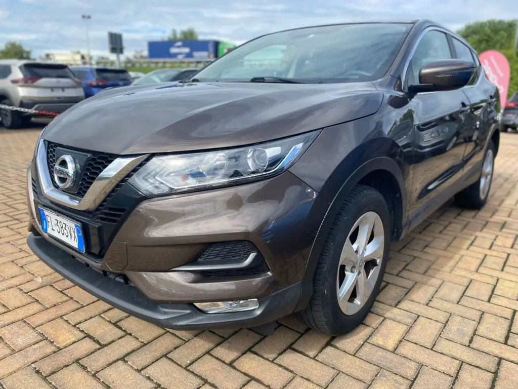 Photo 1 : Nissan Qashqai 2017 Diesel