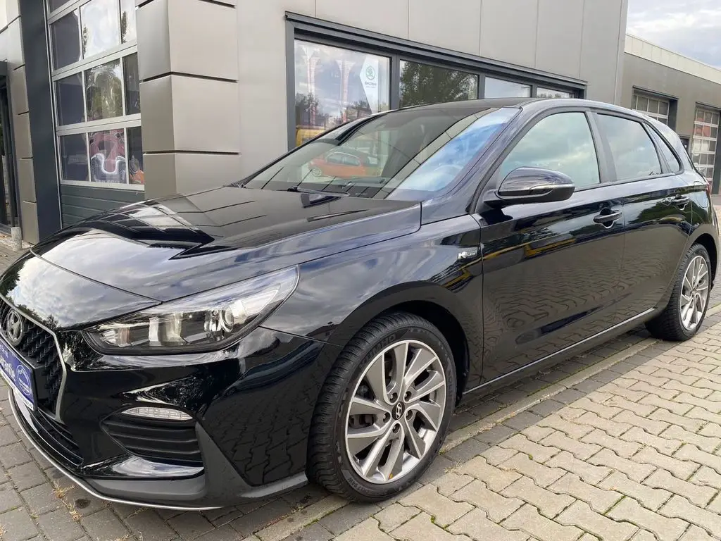 Photo 1 : Hyundai I30 2019 Petrol