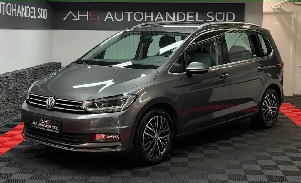 Photo 1 : Volkswagen Touran 2016 Diesel