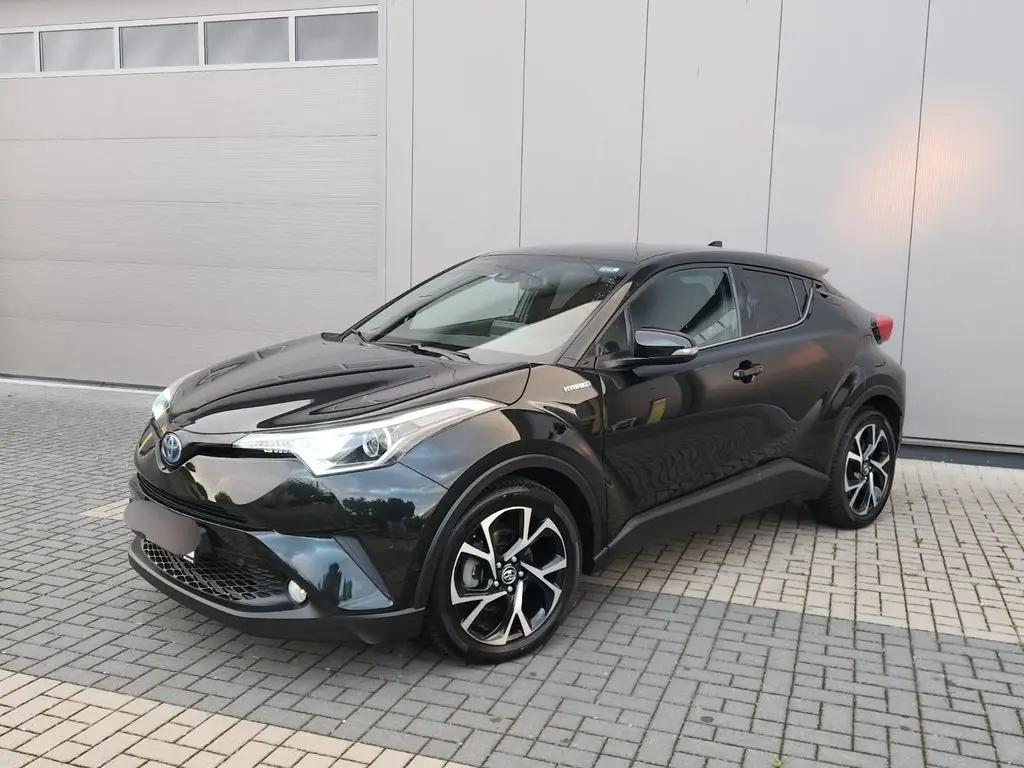 Photo 1 : Toyota C-hr 2019 Hybride